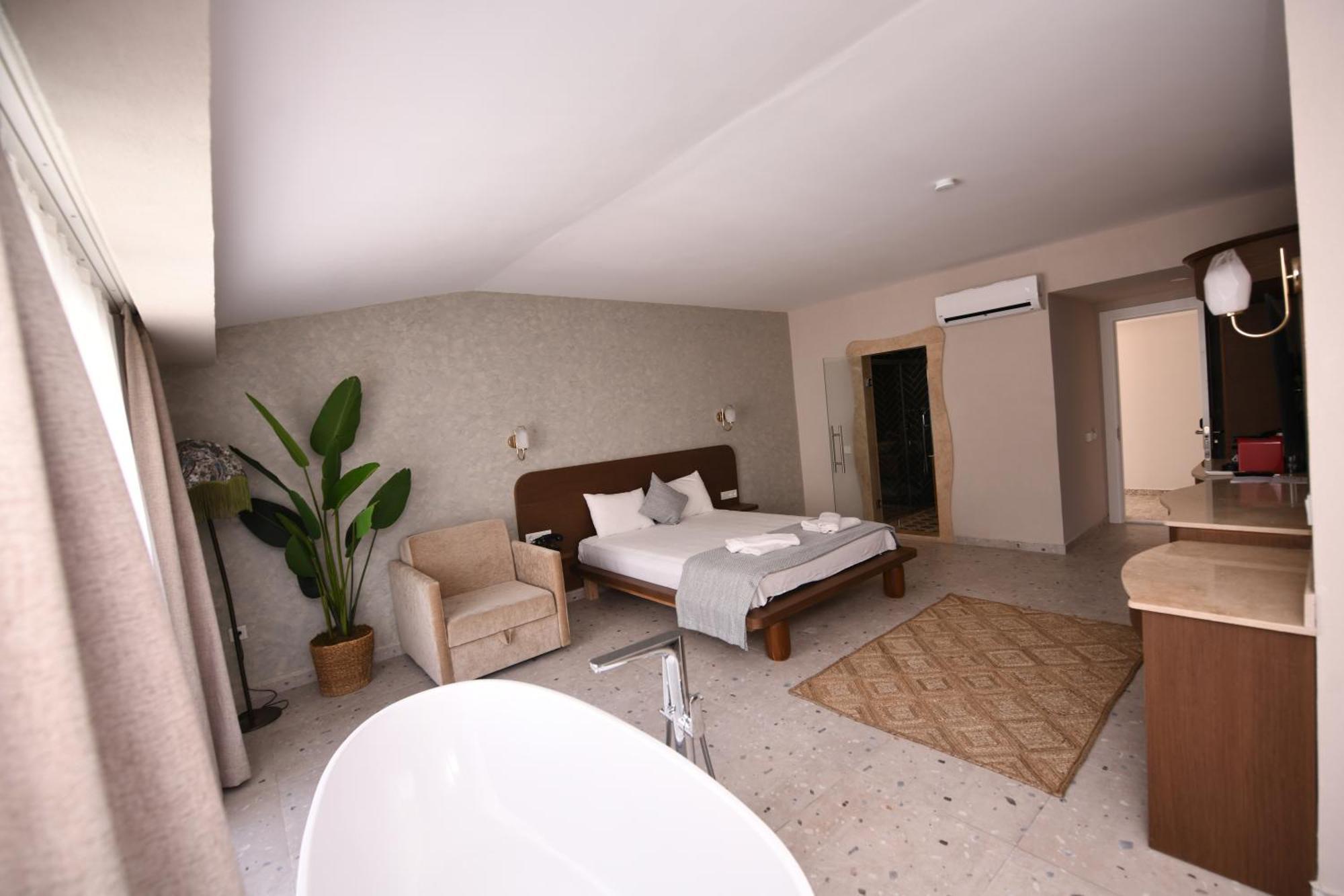 Montebello Deluxe Hotel Oludeniz Exterior photo
