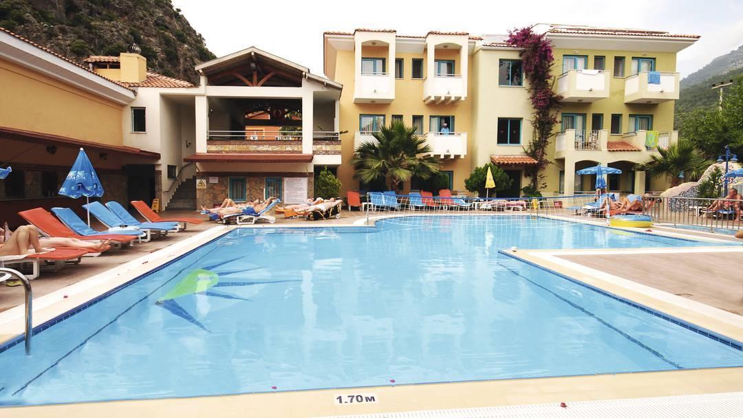 Montebello Deluxe Hotel Oludeniz Exterior photo